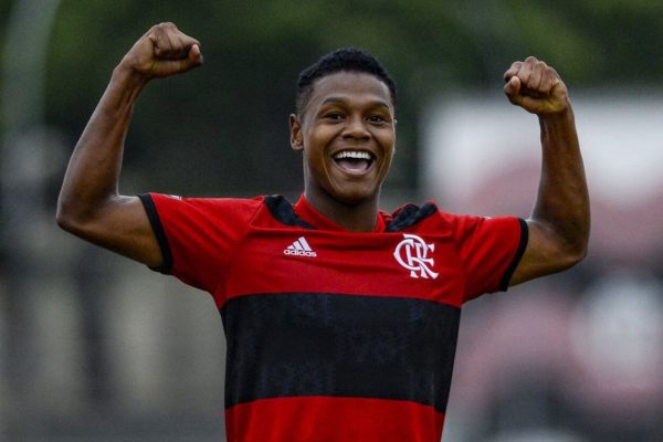 Madrid satellites the new Brazilian jewel: Matheus Franأ§a Madrid satellites the new Brazilian jewel: Matheus Franأ§a